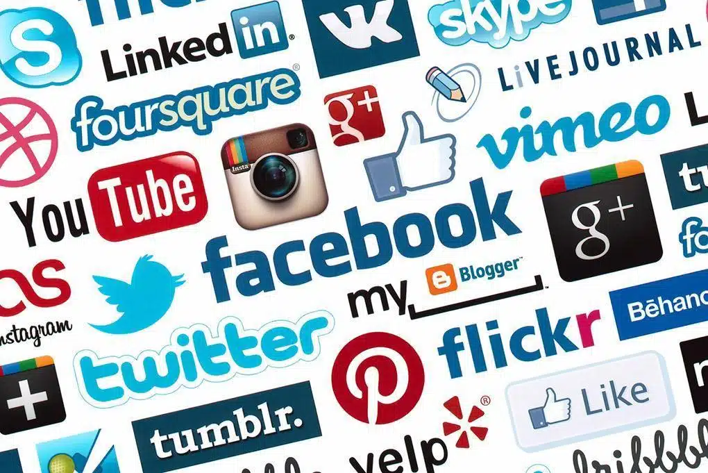 Vendemos tu empresa en las redes sociales