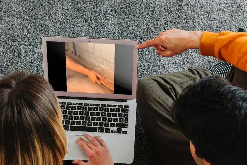 Efectuamos un video instructivo de colocación de pisos flotantes TopFloor
