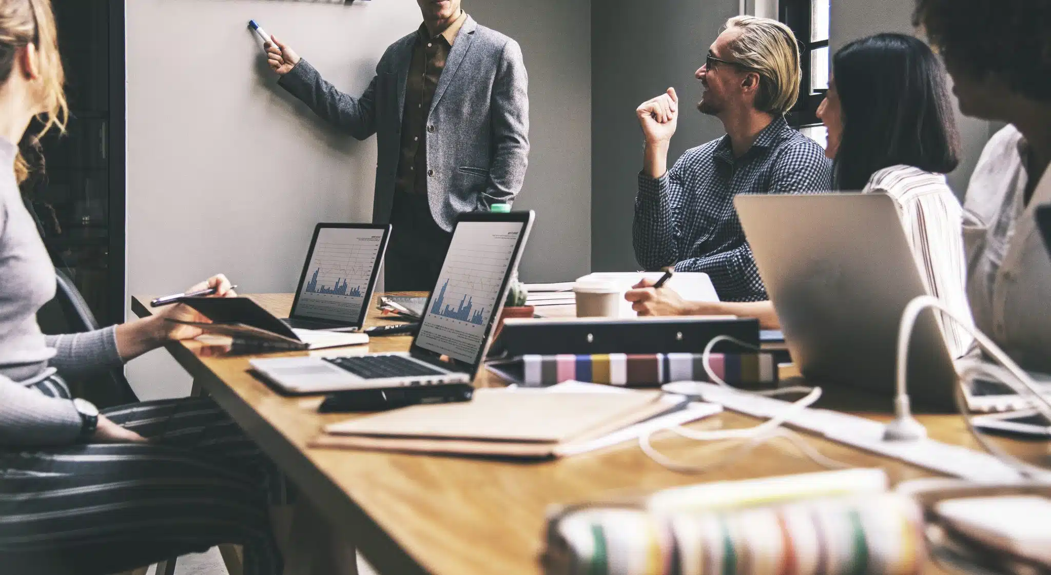 Estrategias efectivas de redes sociales para empresas uruguayas